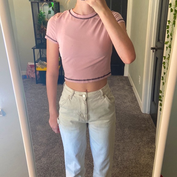 Cute dragon crop shirt and pink crop shirt! - Picture 3 of 4